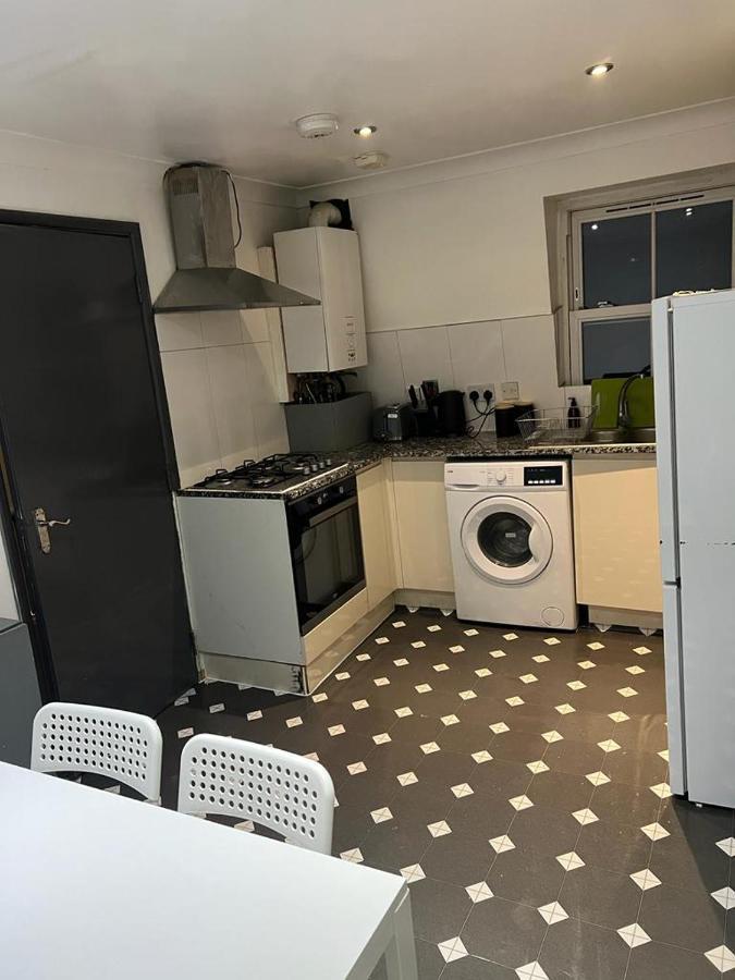 3 Bedroom Flat In King'S Cross, St Pancras'S. 8 People London Eksteriør billede