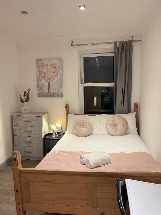 3 Bedroom Flat In King'S Cross, St Pancras'S. 8 People London Eksteriør billede