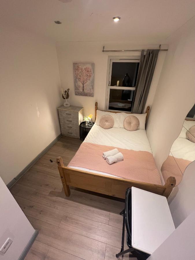 3 Bedroom Flat In King'S Cross, St Pancras'S. 8 People London Eksteriør billede