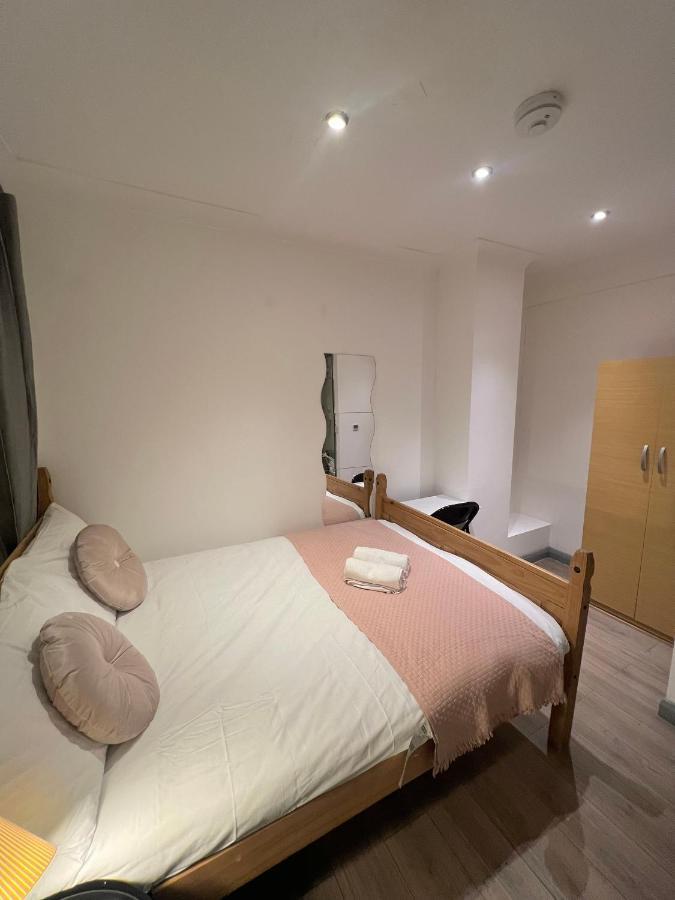 3 Bedroom Flat In King'S Cross, St Pancras'S. 8 People London Eksteriør billede