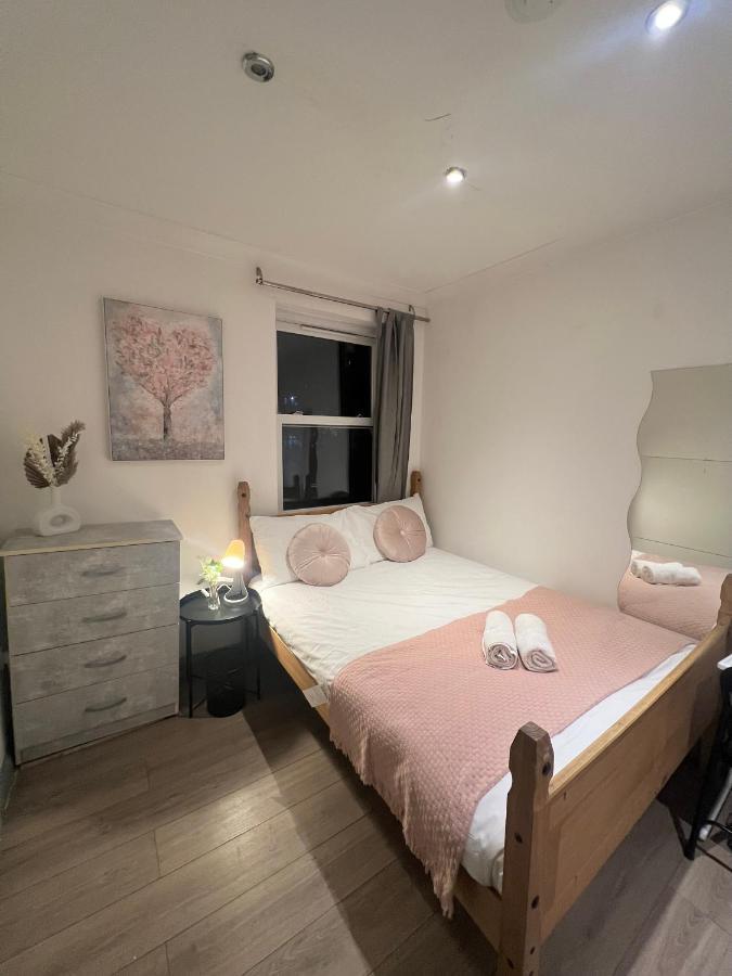3 Bedroom Flat In King'S Cross, St Pancras'S. 8 People London Eksteriør billede