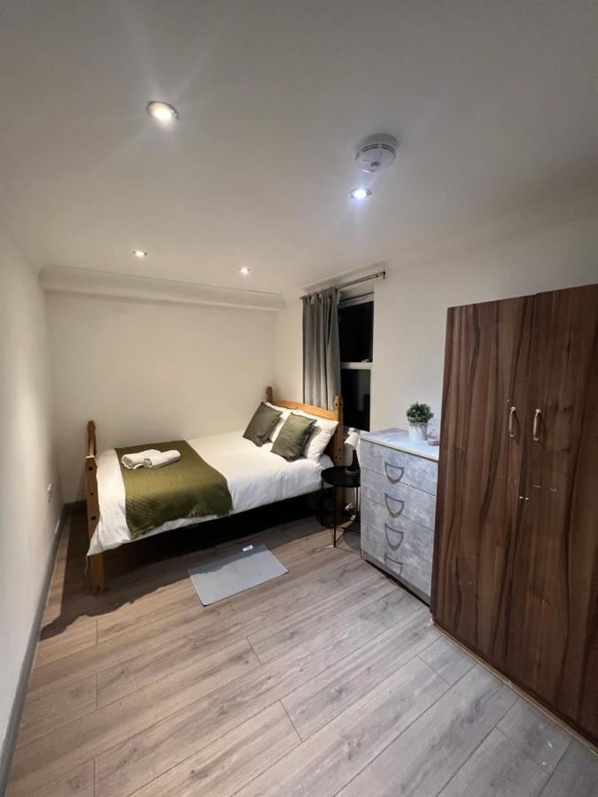 3 Bedroom Flat In King'S Cross, St Pancras'S. 8 People London Eksteriør billede